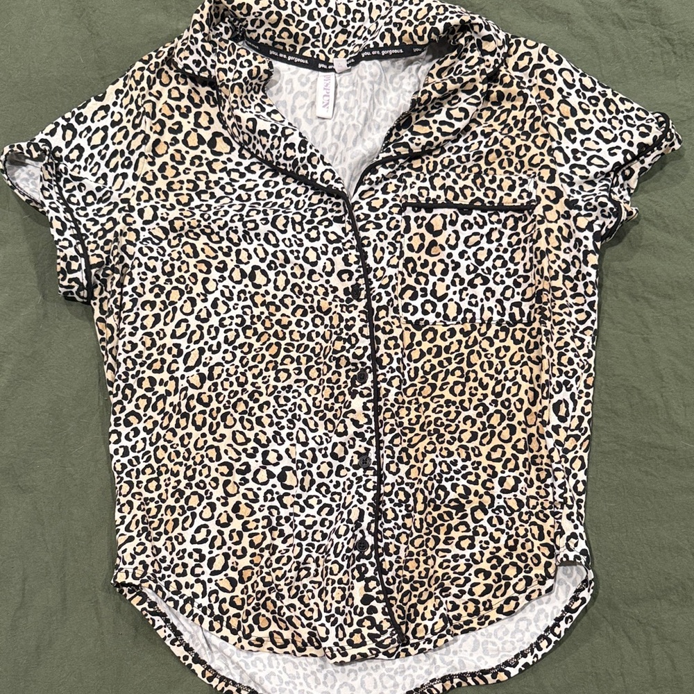 Leopard Print Pajama Set - Picture 2 of 6